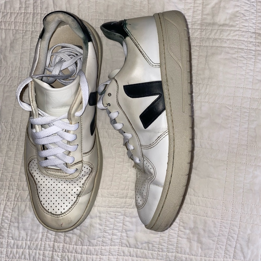 Veja sneakers